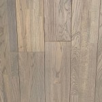 Manhasset EBS015